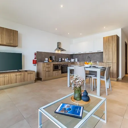 Apartment Fl 4 Thelodge-charming Retreat By Homely *
