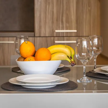 Apartment Fl 4 Thelodge-charming Retreat By Homely
